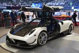 伊万科维奇,教练与王大,雷出席赛前,亚博体育,亚博体育官网,亚博体育app,亚博体育下载